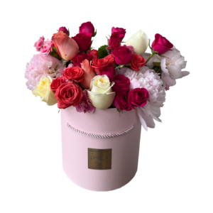 Luxury flower arrangement with roses and peonies in a designer pink hatbox, perfect for anniversaries, proposals, and romantic celebrations.